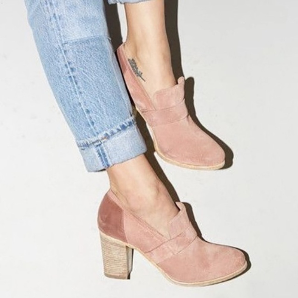 Pink slip on block heel loafers Size 8